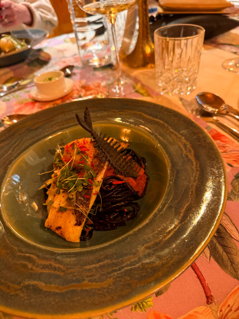 Wellnessresidenz Alpenrose food