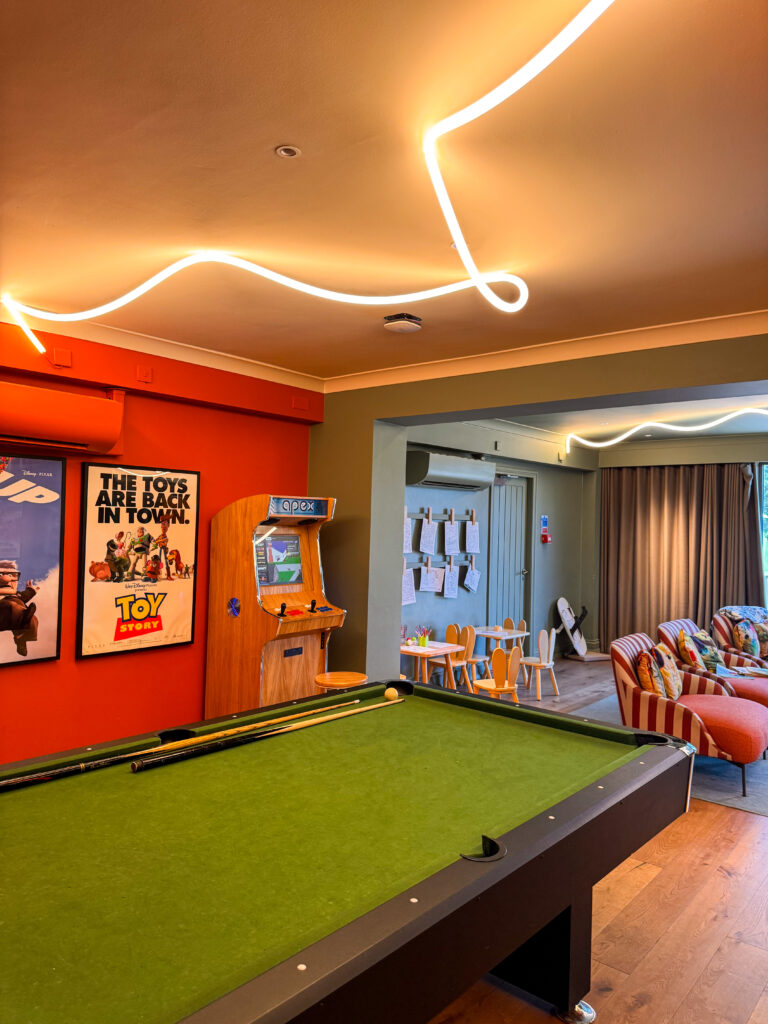 New Park Manor hotel cinema